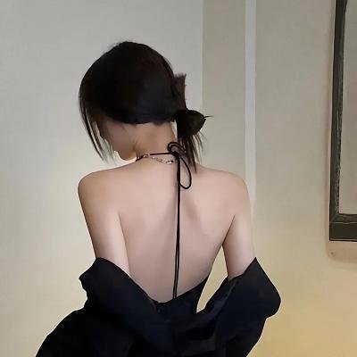 蜜丝炸弹